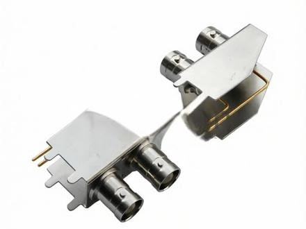 BNC female right-angle connector