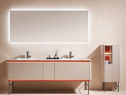 Custom bathroom set